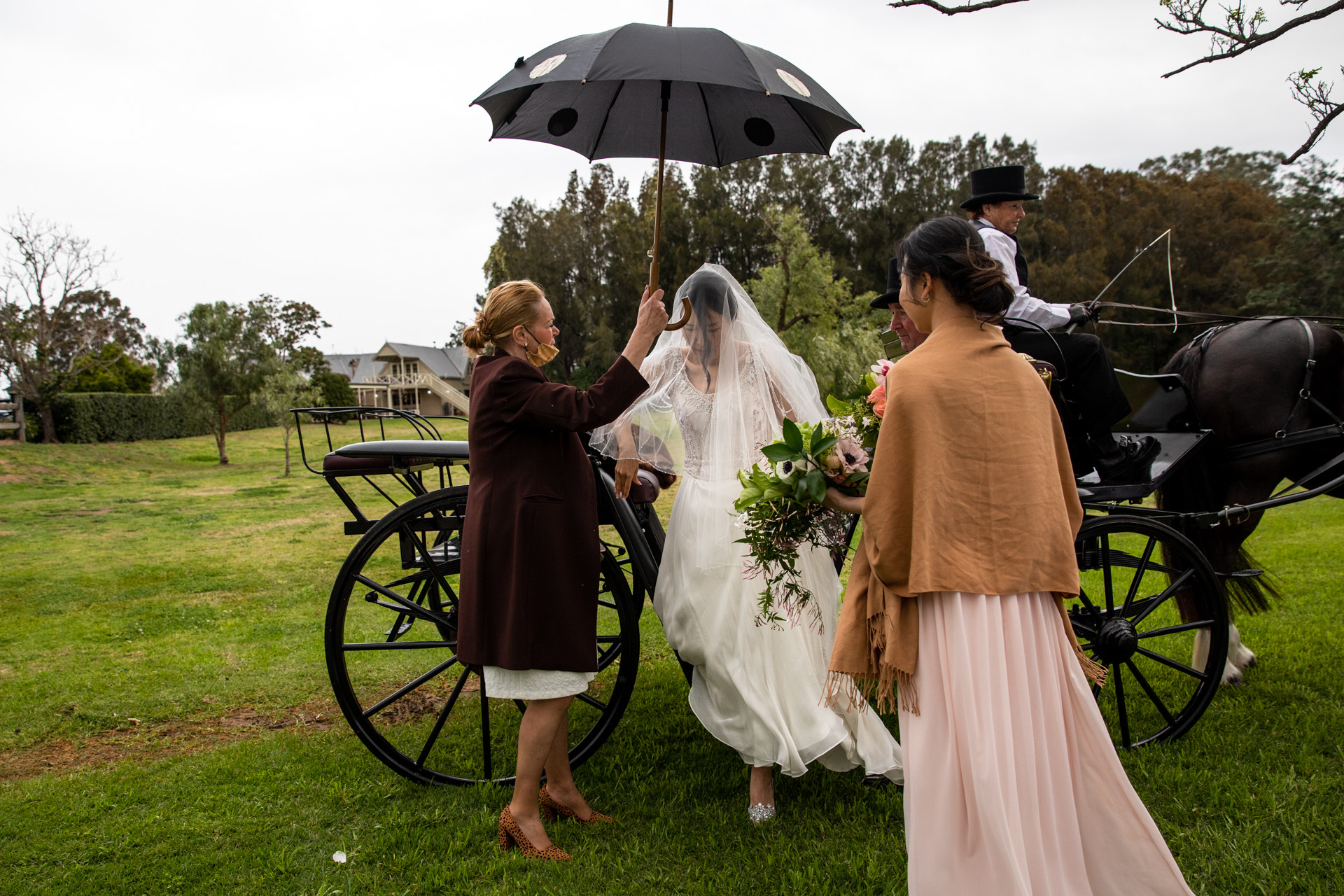 Getting out of the carriage